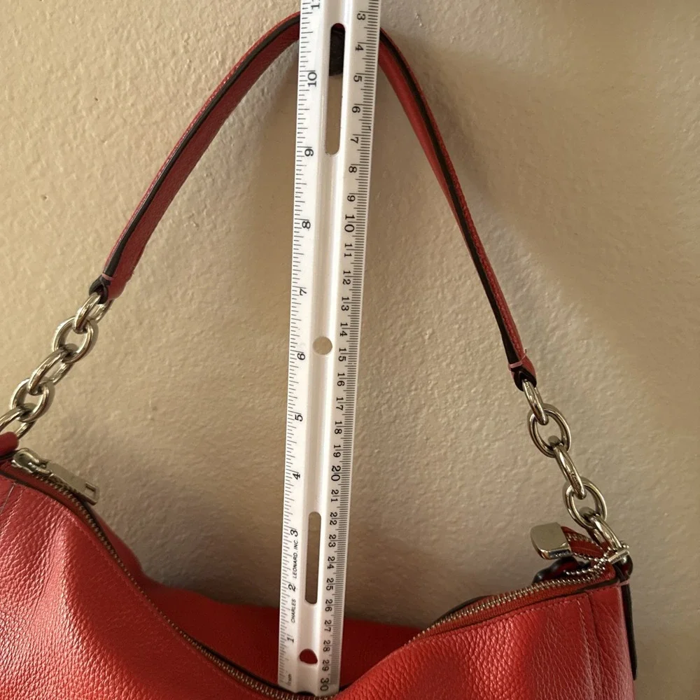 Coach Elle Hobo Bag Medium Red Pebbled Leather Shoulder Bag F31399 Hang Tag
